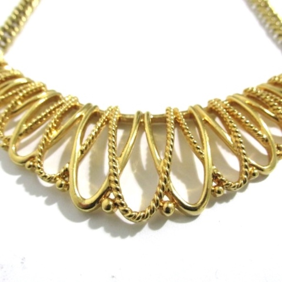 VTG Avon Gold Ribbed Bib Necklace - Picture 3 of 8
